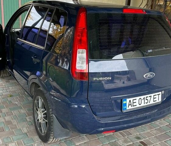 Синий Форд Фьюжн, объемом двигателя 1.4 л и пробегом 285 тыс. км за 5350 $, фото 3 на Automoto.ua