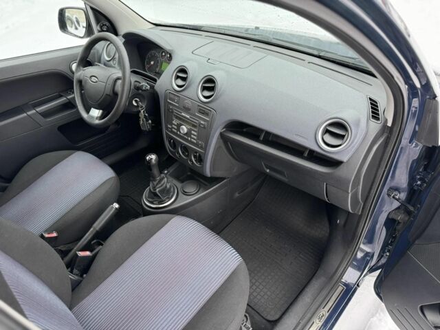 Синій Форд Фьюжен, об'ємом двигуна 1.4 л та пробігом 109 тис. км за 5500 $, фото 6 на Automoto.ua