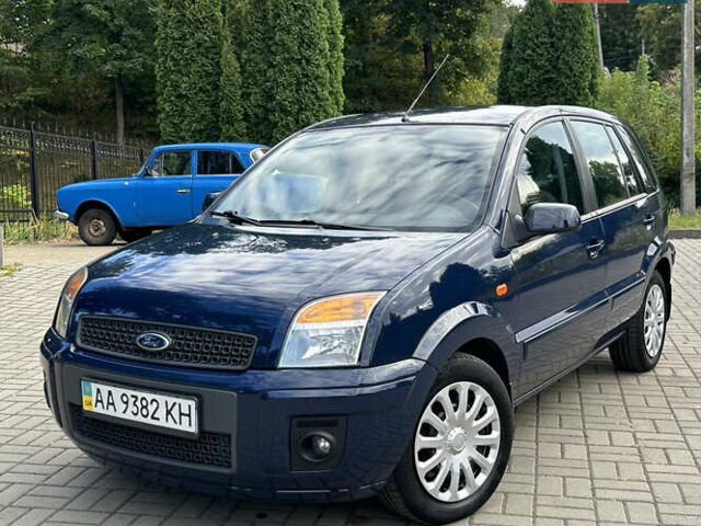 Синій Форд Фьюжен, об'ємом двигуна 1.4 л та пробігом 147 тис. км за 5650 $, фото 1 на Automoto.ua