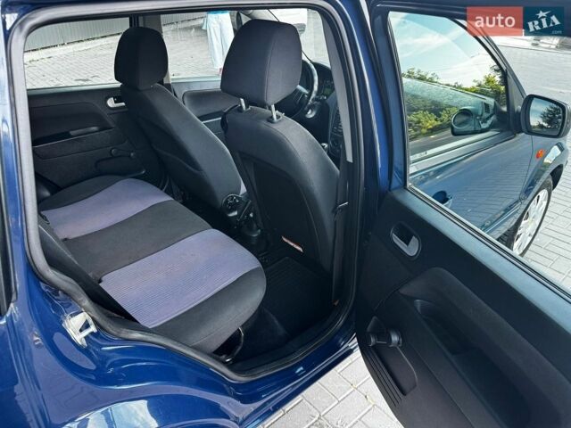 Синій Форд Фьюжен, об'ємом двигуна 1.4 л та пробігом 101 тис. км за 5700 $, фото 19 на Automoto.ua