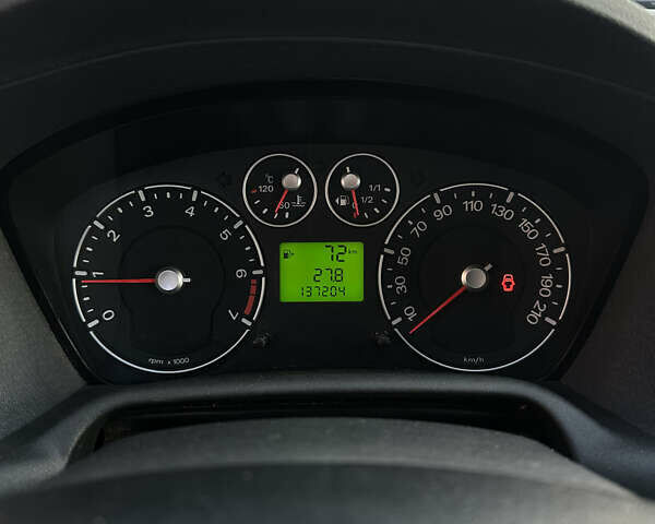 Синий Форд Фьюжн, объемом двигателя 1.6 л и пробегом 137 тыс. км за 5600 $, фото 11 на Automoto.ua