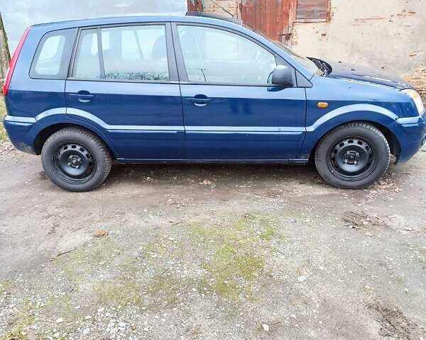 Синій Форд Фьюжен, об'ємом двигуна 1.4 л та пробігом 181 тис. км за 4900 $, фото 5 на Automoto.ua