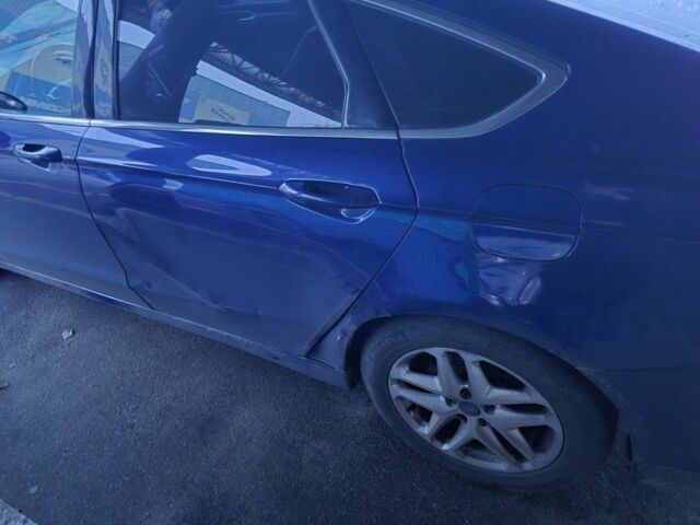 Синий Форд Фьюжн, объемом двигателя 1.6 л и пробегом 222 тыс. км за 7300 $, фото 4 на Automoto.ua