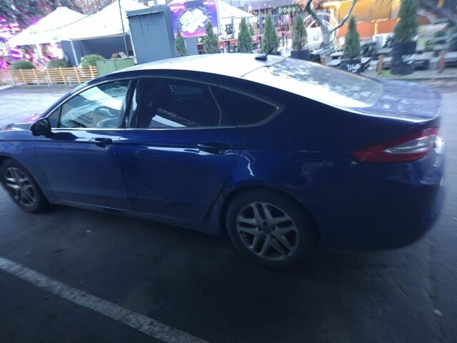 Синий Форд Фьюжн, объемом двигателя 1.6 л и пробегом 222 тыс. км за 7300 $, фото 5 на Automoto.ua