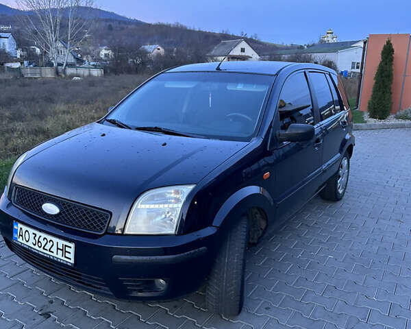 Синий Форд Фьюжн, объемом двигателя 1.4 л и пробегом 338 тыс. км за 4450 $, фото 1 на Automoto.ua