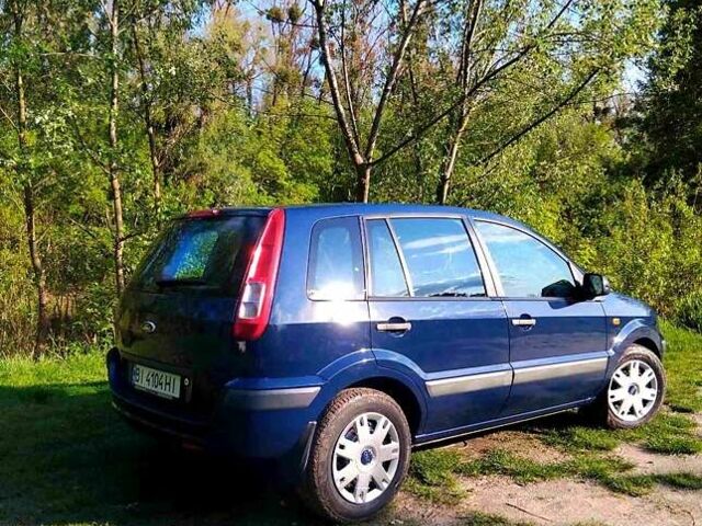 Синий Форд Фьюжн, объемом двигателя 1.4 л и пробегом 204 тыс. км за 5700 $, фото 1 на Automoto.ua
