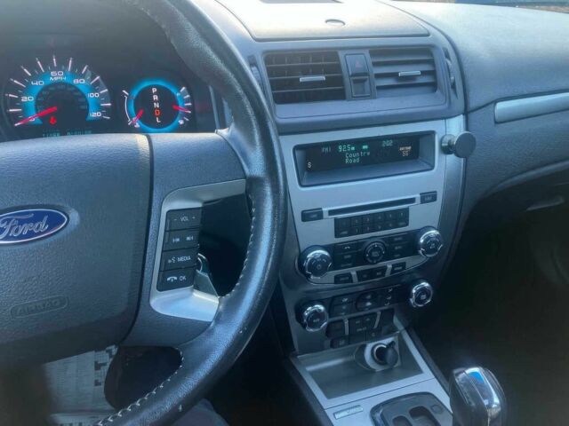 Синий Форд Фьюжн, объемом двигателя 2.5 л и пробегом 96 тыс. км за 1000 $, фото 7 на Automoto.ua