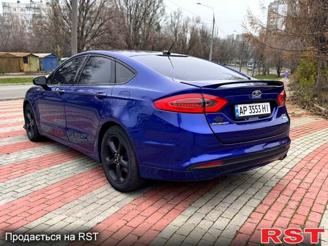 Синий Форд Фьюжн, объемом двигателя 1.6 л и пробегом 200 тыс. км за 7999 $, фото 4 на Automoto.ua