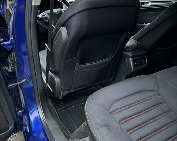 Синій Форд Фьюжен, об'ємом двигуна 2 л та пробігом 265 тис. км за 9300 $, фото 21 на Automoto.ua