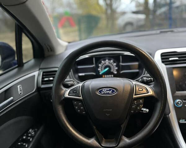 Синий Форд Фьюжн, объемом двигателя 1.5 л и пробегом 160 тыс. км за 8000 $, фото 9 на Automoto.ua