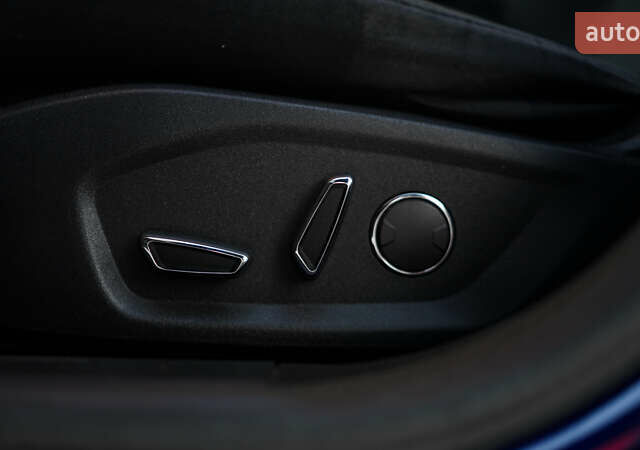 Синий Форд Фьюжн, объемом двигателя 2 л и пробегом 201 тыс. км за 11250 $, фото 14 на Automoto.ua