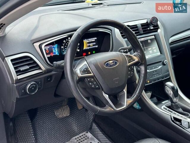 Синий Форд Фьюжн, объемом двигателя 2 л и пробегом 177 тыс. км за 12540 $, фото 16 на Automoto.ua