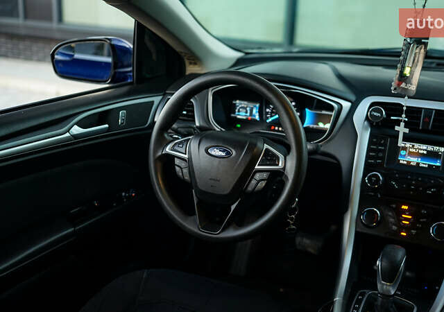 Синий Форд Фьюжн, объемом двигателя 2 л и пробегом 201 тыс. км за 11250 $, фото 29 на Automoto.ua