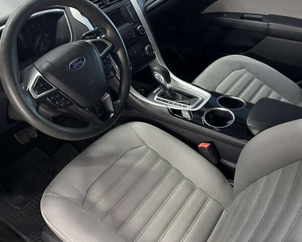 Синій Форд Фьюжен, об'ємом двигуна 2.4 л та пробігом 198 тис. км за 7500 $, фото 5 на Automoto.ua