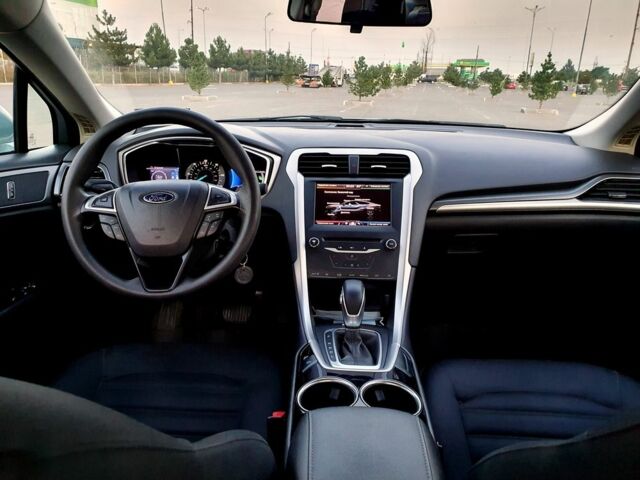 Синий Форд Фьюжн, объемом двигателя 2 л и пробегом 268 тыс. км за 9000 $, фото 2 на Automoto.ua