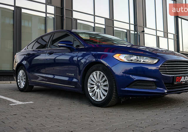 Синий Форд Фьюжн, объемом двигателя 2 л и пробегом 201 тыс. км за 11250 $, фото 2 на Automoto.ua