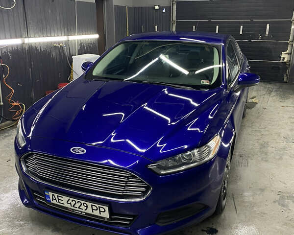 Синій Форд Фьюжен, об'ємом двигуна 2.4 л та пробігом 198 тис. км за 7500 $, фото 1 на Automoto.ua
