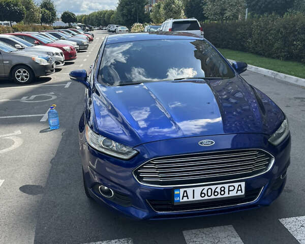Синий Форд Фьюжн, объемом двигателя 1.6 л и пробегом 215 тыс. км за 9100 $, фото 1 на Automoto.ua