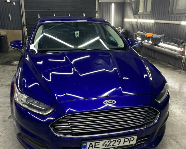Синій Форд Фьюжен, об'ємом двигуна 2.4 л та пробігом 198 тис. км за 7500 $, фото 2 на Automoto.ua