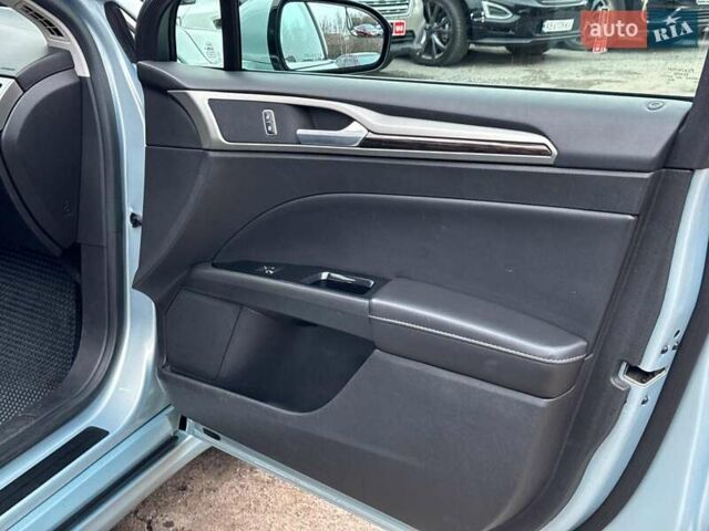 Синий Форд Фьюжн, объемом двигателя 2 л и пробегом 177 тыс. км за 12540 $, фото 21 на Automoto.ua