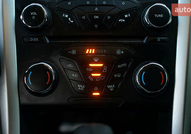 Синий Форд Фьюжн, объемом двигателя 2 л и пробегом 201 тыс. км за 11250 $, фото 31 на Automoto.ua