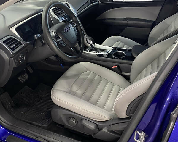 Синій Форд Фьюжен, об'ємом двигуна 2.4 л та пробігом 198 тис. км за 7500 $, фото 4 на Automoto.ua