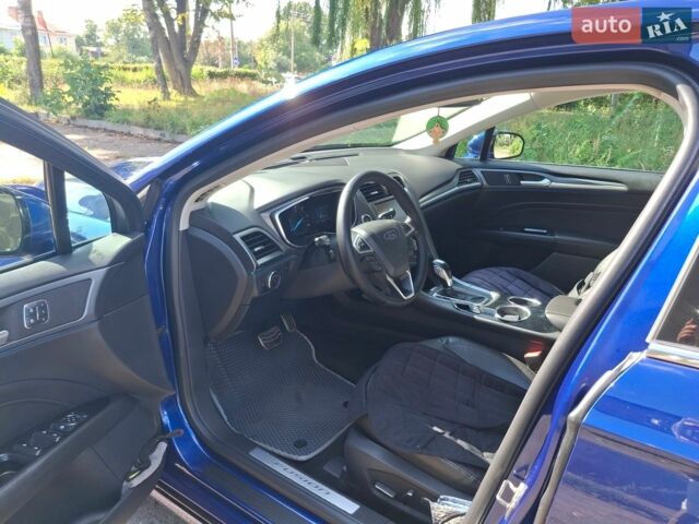 Синій Форд Фьюжен, об'ємом двигуна 2 л та пробігом 186 тис. км за 11200 $, фото 6 на Automoto.ua