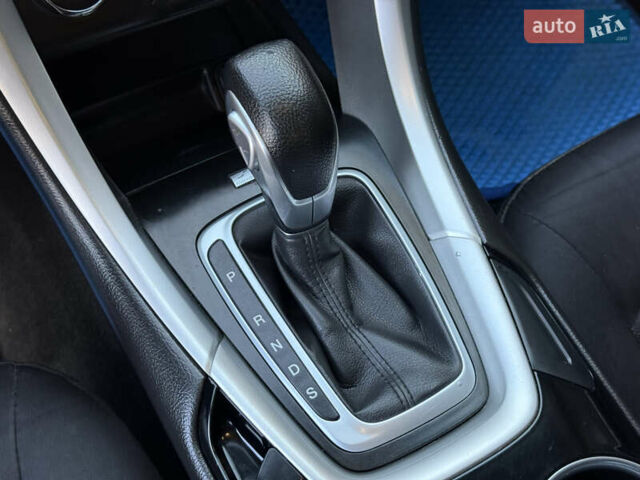 Синий Форд Фьюжн, объемом двигателя 2.5 л и пробегом 252 тыс. км за 7499 $, фото 43 на Automoto.ua