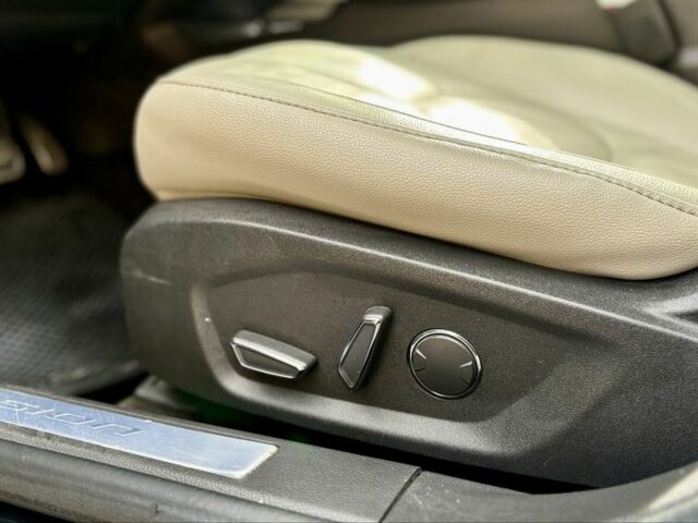 Синий Форд Фьюжн, объемом двигателя 2 л и пробегом 212 тыс. км за 9850 $, фото 14 на Automoto.ua