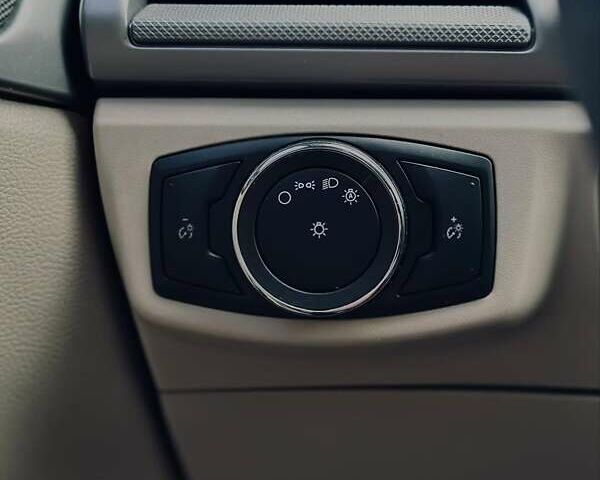 Синий Форд Фьюжн, объемом двигателя 1.5 л и пробегом 187 тыс. км за 8100 $, фото 8 на Automoto.ua