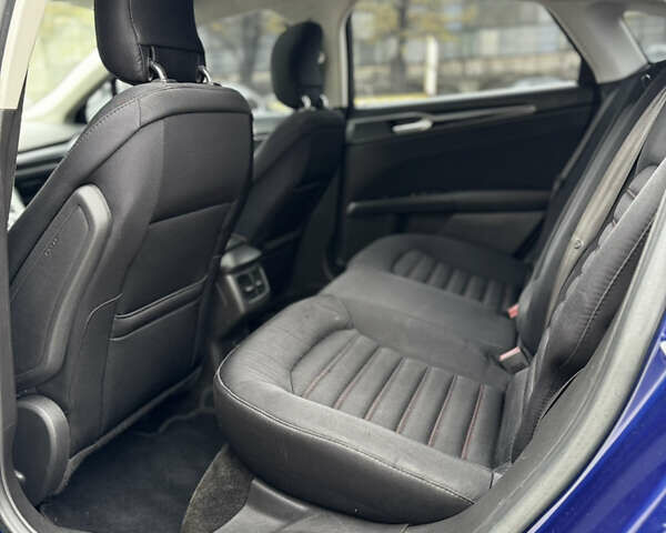 Синий Форд Фьюжн, объемом двигателя 2.5 л и пробегом 160 тыс. км за 9900 $, фото 8 на Automoto.ua