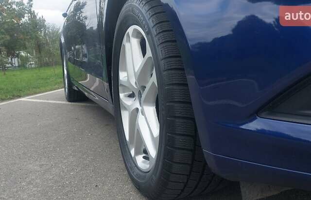 Синий Форд Фьюжн, объемом двигателя 2.49 л и пробегом 157 тыс. км за 9750 $, фото 33 на Automoto.ua