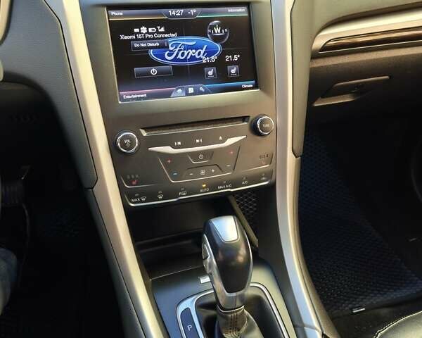 Синий Форд Фьюжн, объемом двигателя 2 л и пробегом 141 тыс. км за 13499 $, фото 11 на Automoto.ua