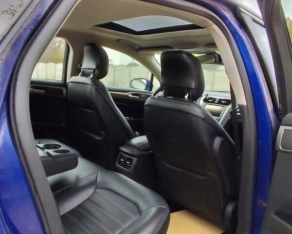 Синій Форд Фьюжен, об'ємом двигуна 2 л та пробігом 275 тис. км за 10800 $, фото 27 на Automoto.ua