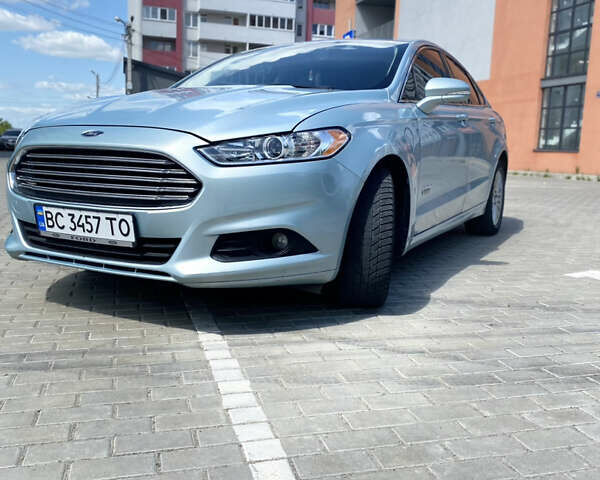 Синий Форд Фьюжн, объемом двигателя 2 л и пробегом 172 тыс. км за 13000 $, фото 1 на Automoto.ua