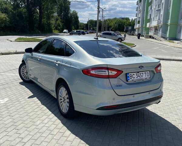 Синий Форд Фьюжн, объемом двигателя 2 л и пробегом 172 тыс. км за 13000 $, фото 4 на Automoto.ua