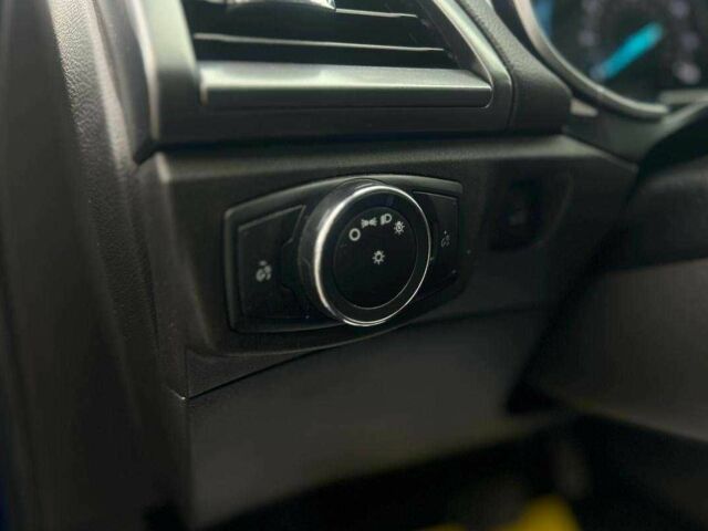 Синий Форд Фьюжн, объемом двигателя 2.5 л и пробегом 161 тыс. км за 10300 $, фото 13 на Automoto.ua