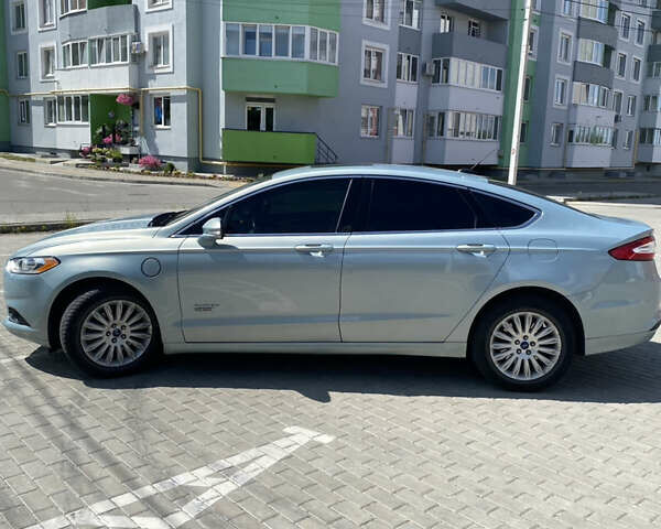 Синий Форд Фьюжн, объемом двигателя 2 л и пробегом 172 тыс. км за 13000 $, фото 6 на Automoto.ua