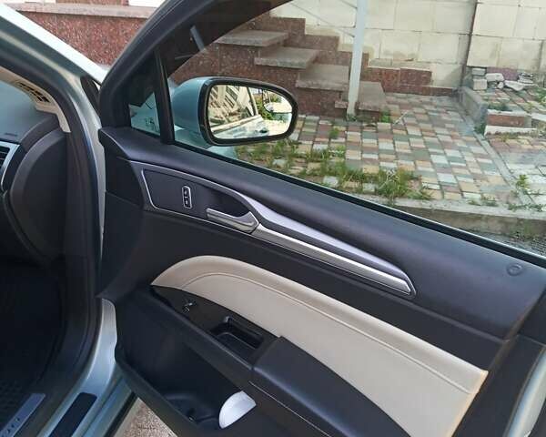 Синій Форд Фьюжен, об'ємом двигуна 2 л та пробігом 193 тис. км за 12600 $, фото 12 на Automoto.ua