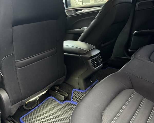 Синий Форд Фьюжн, объемом двигателя 2.5 л и пробегом 118 тыс. км за 9600 $, фото 9 на Automoto.ua