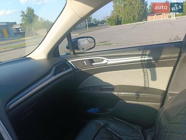 Синий Форд Фьюжн, объемом двигателя 2.5 л и пробегом 110 тыс. км за 10500 $, фото 4 на Automoto.ua