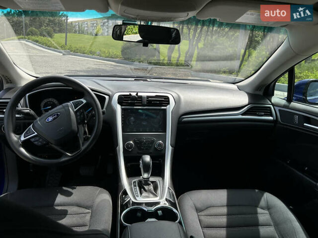Синий Форд Фьюжн, объемом двигателя 2.5 л и пробегом 144 тыс. км за 10500 $, фото 7 на Automoto.ua