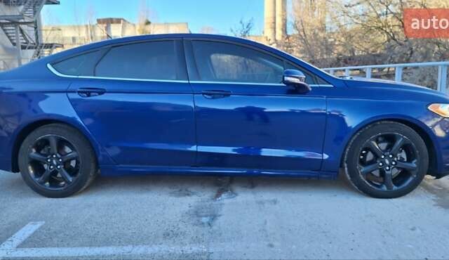 Синий Форд Фьюжн, объемом двигателя 2.49 л и пробегом 166 тыс. км за 10000 $, фото 6 на Automoto.ua