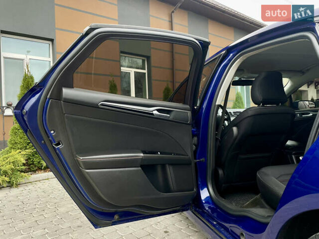 Синій Форд Фьюжен, об'ємом двигуна 1.5 л та пробігом 212 тис. км за 8400 $, фото 9 на Automoto.ua