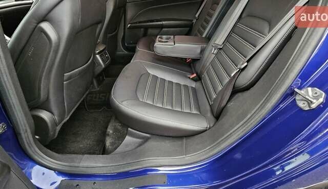 Синий Форд Фьюжн, объемом двигателя 2.5 л и пробегом 165 тыс. км за 11300 $, фото 19 на Automoto.ua