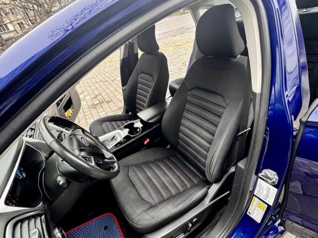 Синий Форд Фьюжн, объемом двигателя 2.5 л и пробегом 166 тыс. км за 8999 $, фото 11 на Automoto.ua