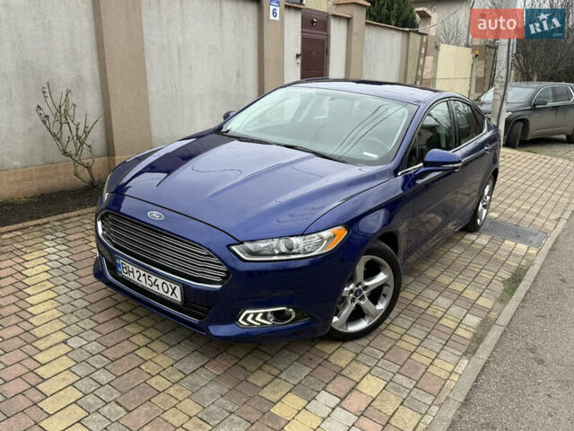 Синій Форд Фьюжен, об'ємом двигуна 2.49 л та пробігом 167 тис. км за 10500 $, фото 4 на Automoto.ua