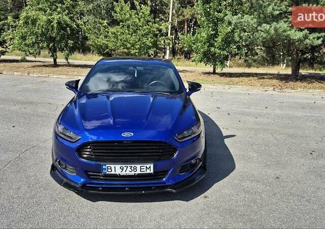 Форд Фьюжн 2015 в Горишние Плавни (Комсомольск) на Automoto.ua Синий Форд Фьюжн, объемом двигателя 2 л и пробегом 119 тыс. км за 11400 $, фото 1 на Automoto.ua
