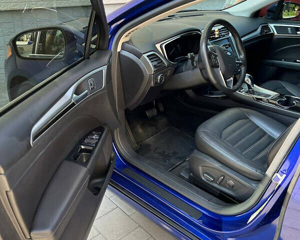 Синій Форд Фьюжен, об'ємом двигуна 1.5 л та пробігом 141 тис. км за 12500 $, фото 15 на Automoto.ua