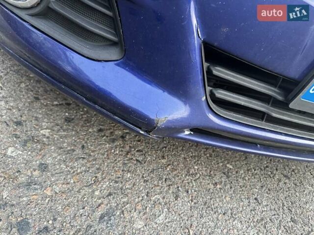 Синий Форд Фьюжн, объемом двигателя 2 л и пробегом 311 тыс. км за 11700 $, фото 10 на Automoto.ua